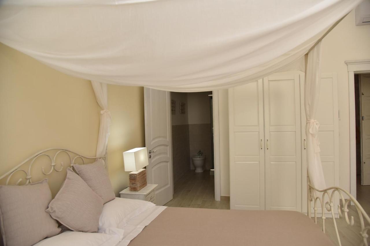 Bed and Breakfast Ai Raggi Di Sole Лечче Экстерьер фото