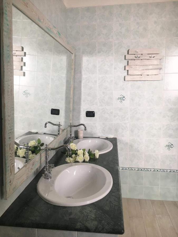 Bed and Breakfast Ai Raggi Di Sole Лечче Экстерьер фото