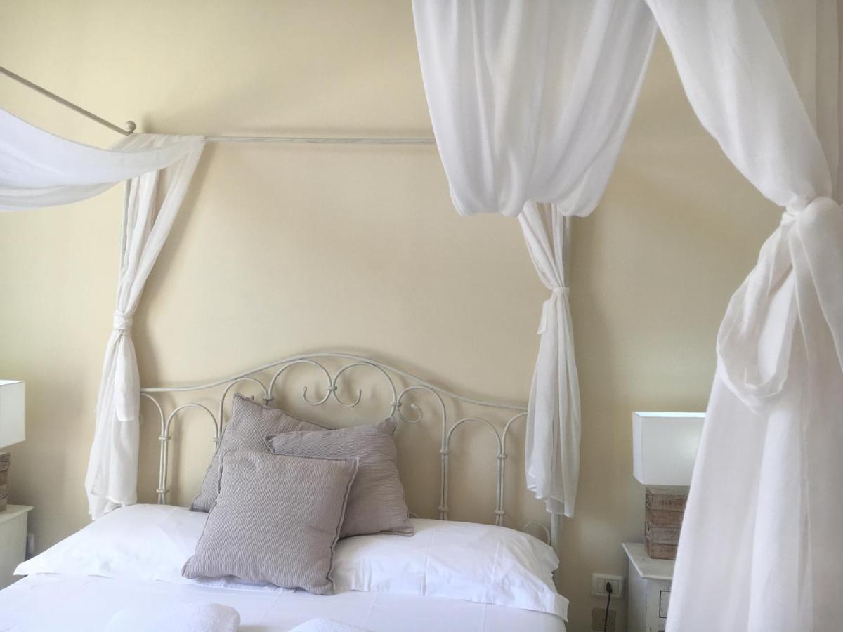 Bed and Breakfast Ai Raggi Di Sole Лечче Экстерьер фото